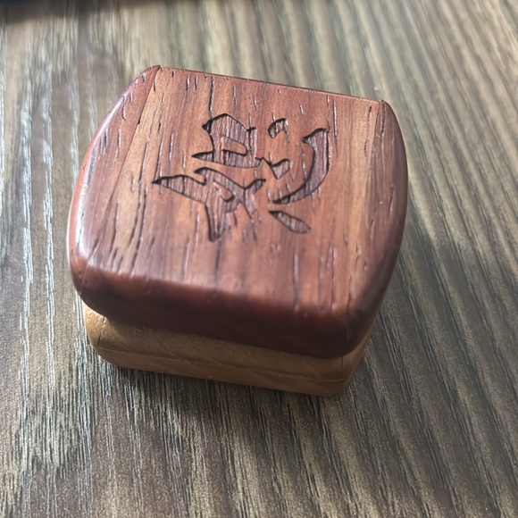 2 Hand Carved Sliding Wooden Mandarin Flash Cards “Wisdom” “Forgiveness” - Picture 2 of 10